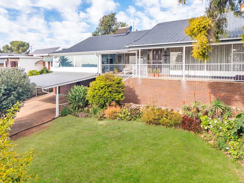 Neat & Spacious Home with Free standing Cottage on Large Stand - Photo 1