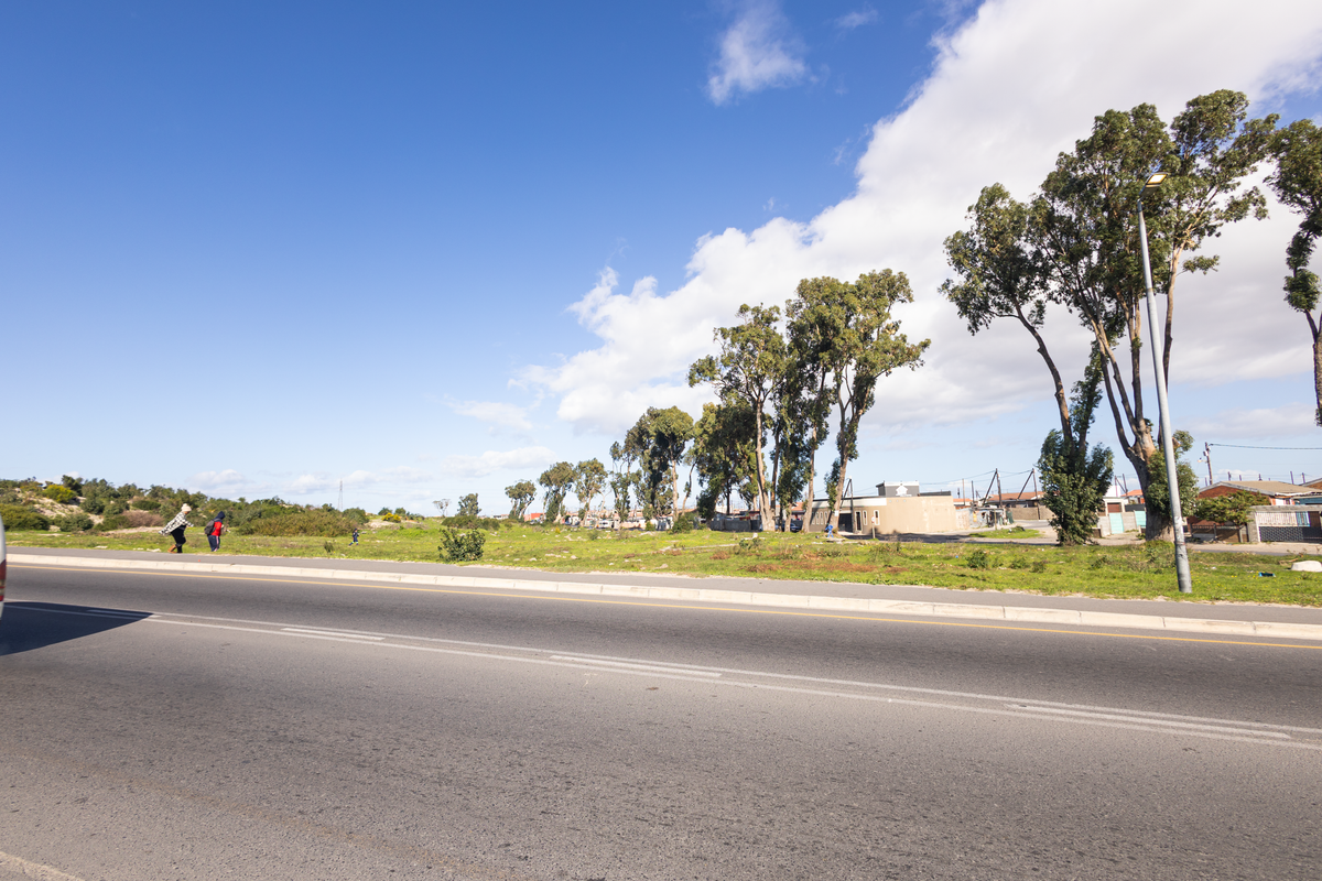 Vacant land situated in Fountain Village, Blue Downs - Photo 3