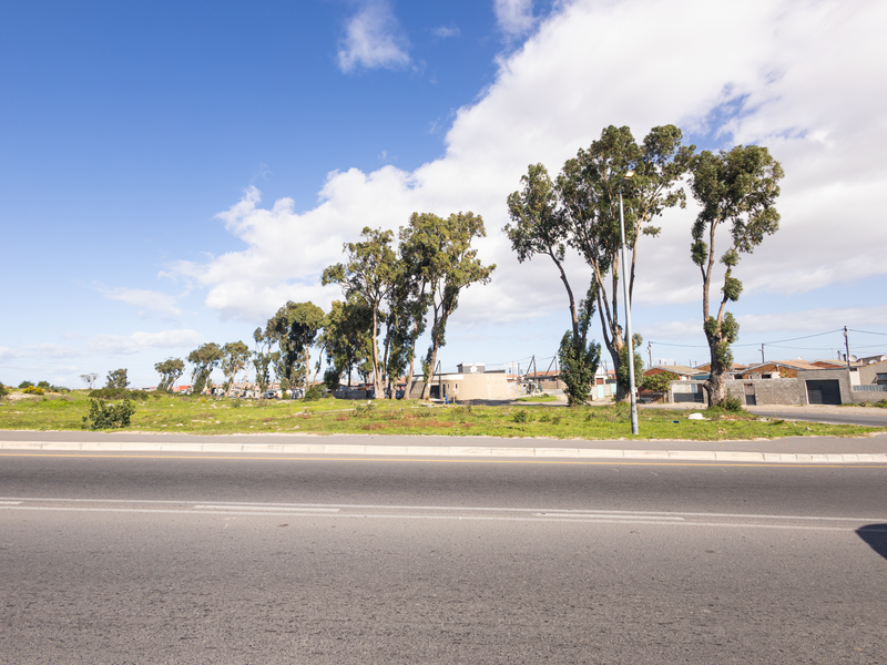 Vacant land situated in Fountain Village, Blue Downs - Photo 2
