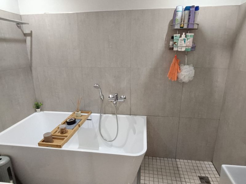 Modern pet friendly apartment in the heart of Ballito - Photo 7