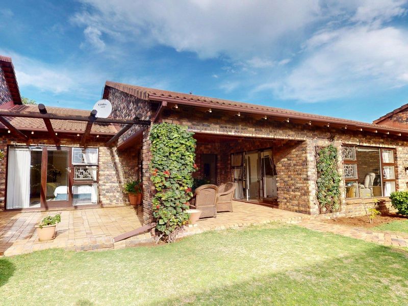 Greenacres | R2 395 000 - Photo 2