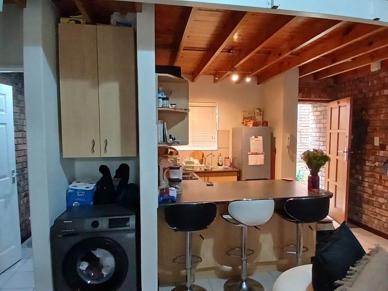 Studio 7 - Loft Apartment - Photo 5