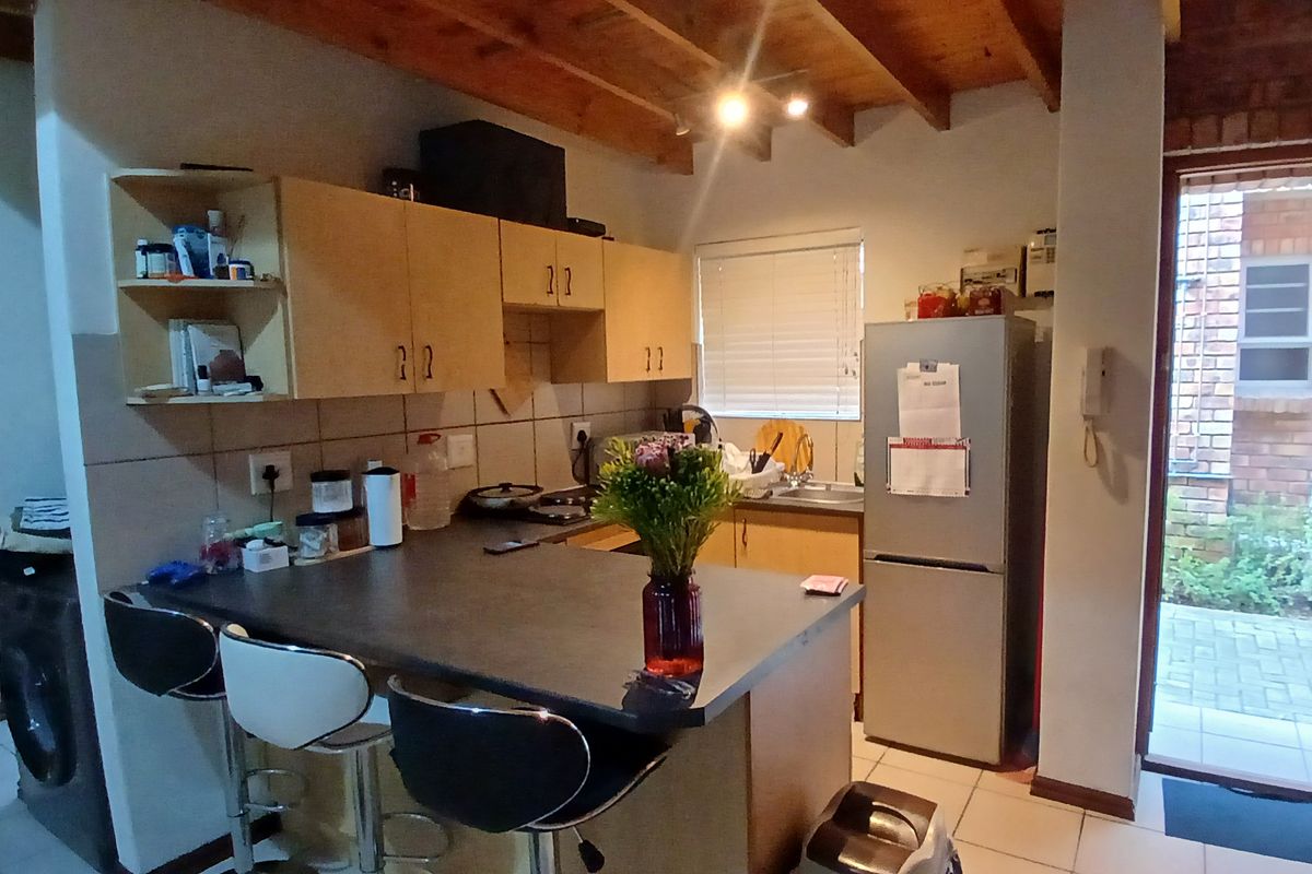 Studio 7 - Loft Apartment - Photo 4