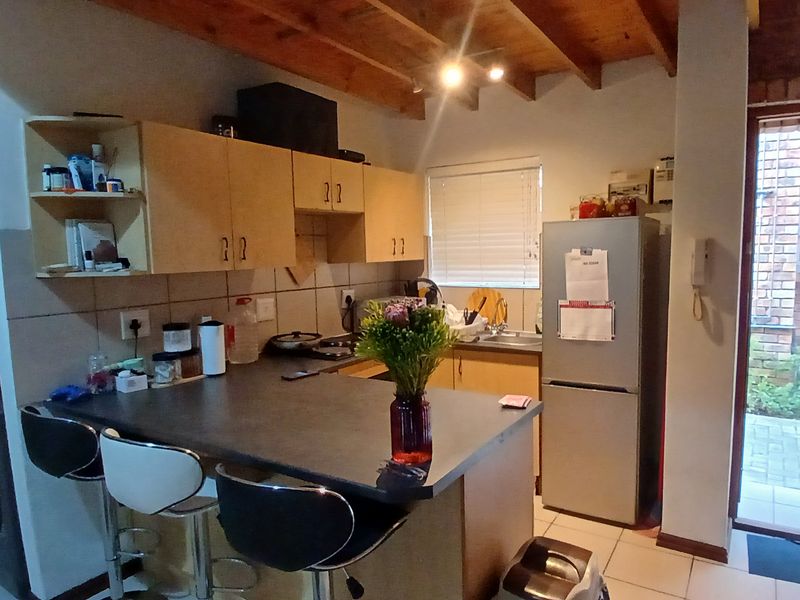 Studio 7 - Loft Apartment - Photo 4