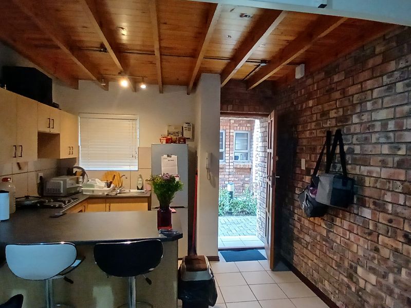 Studio 7 - Loft Apartment - Photo 2