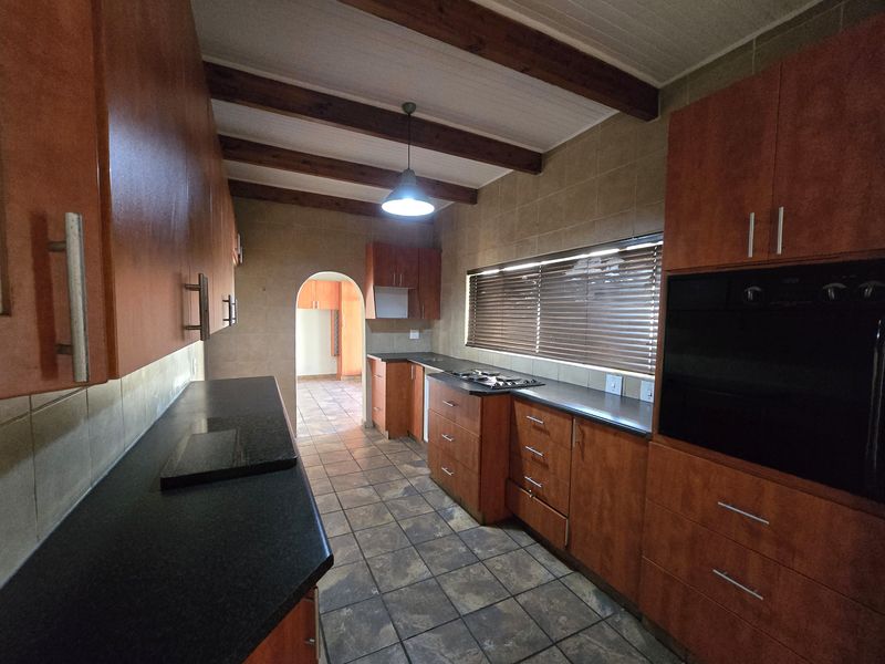 Superb Design Generous Dimensions! - Photo 8