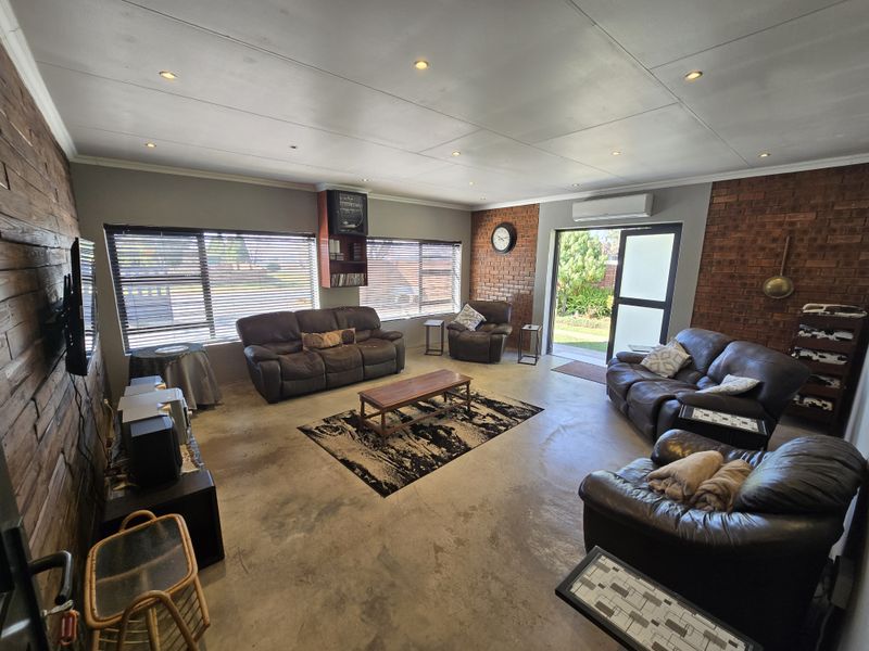 Perfect Family Home Or Convert to Business Premises! - Photo 2