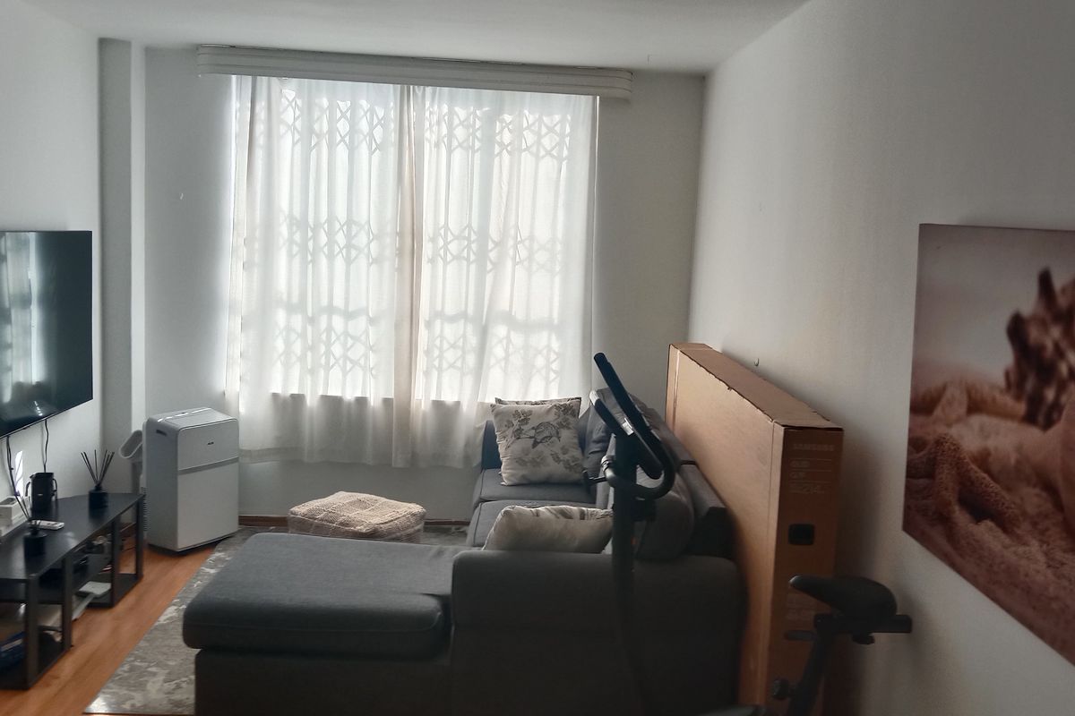 Secure 1 Bedroom Apartment in Quiet Morningside Location - Photo 4