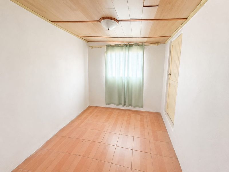Starter Family Home - Photo 10