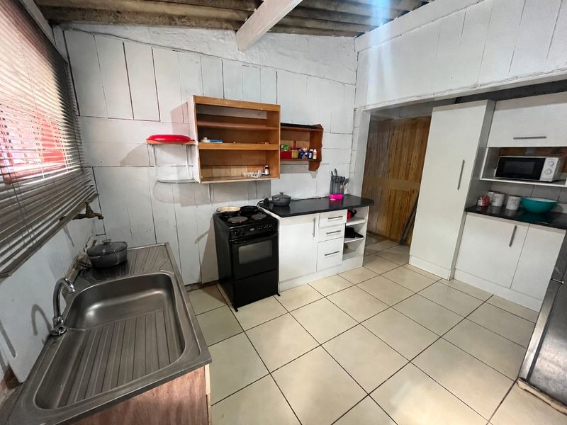 Starter Family Home - Photo 8