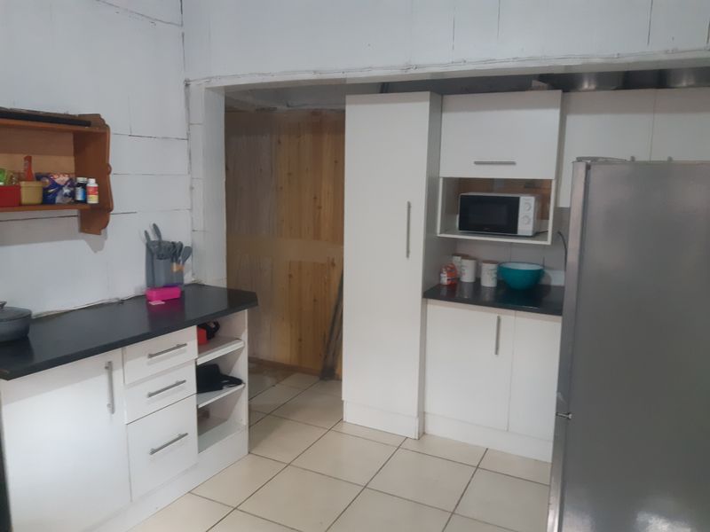 Starter Family Home - Photo 6