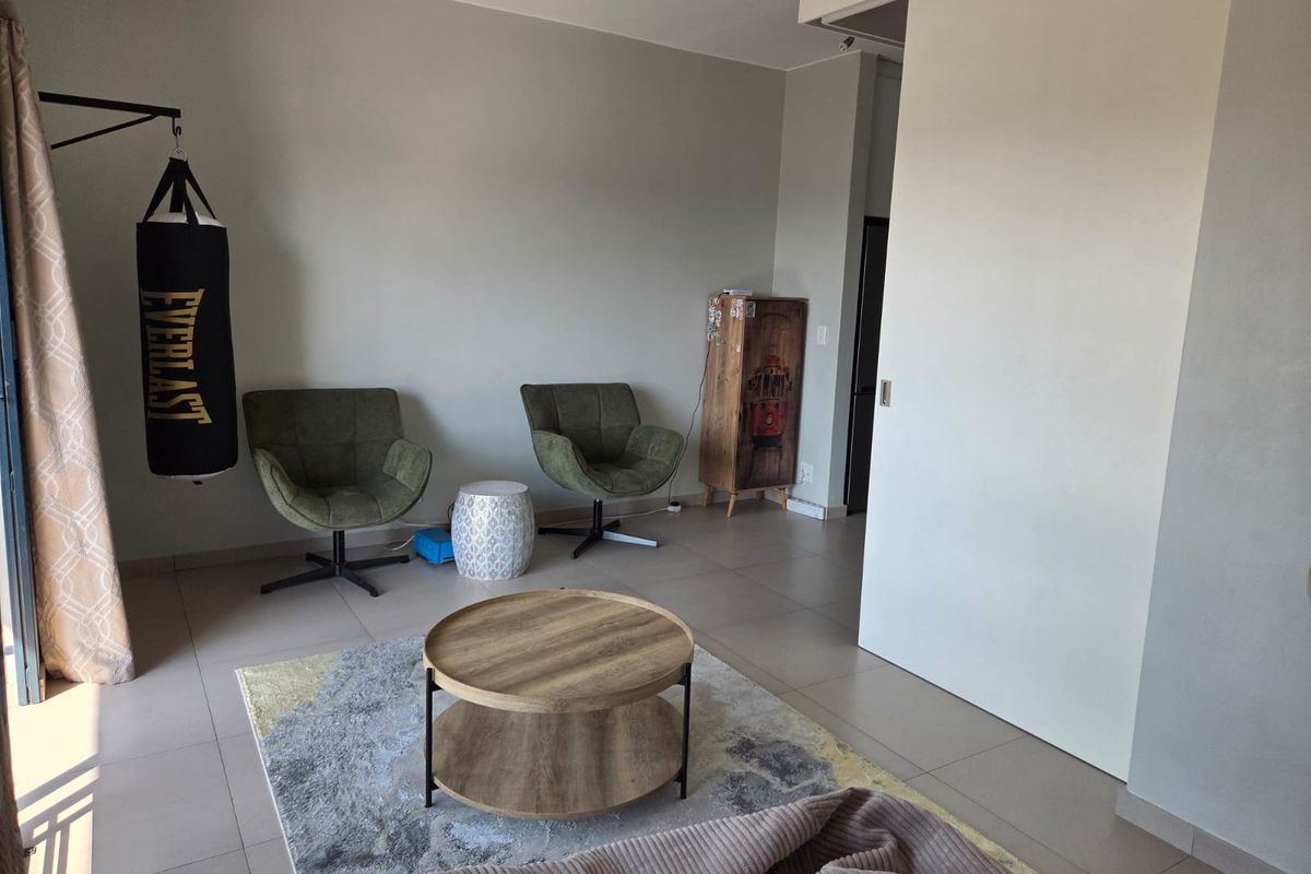 Modern 1 Bed, 1 Bath Unit for Sale in Northriding - Photo 5