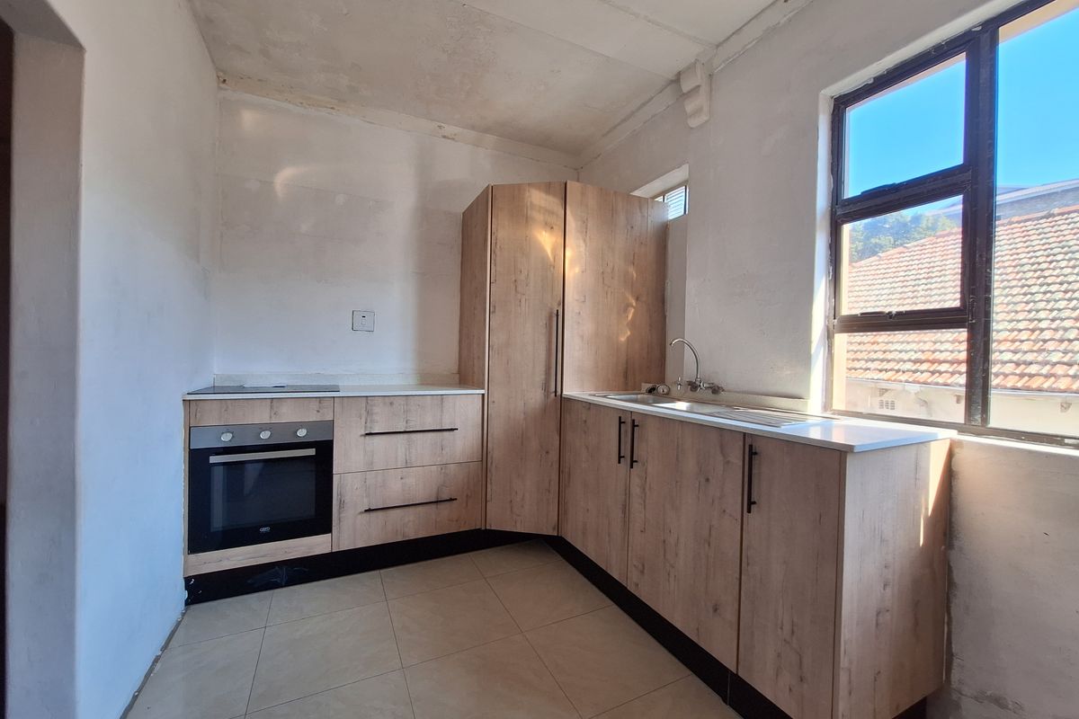 Flat For Sale In Durban - Photo 4