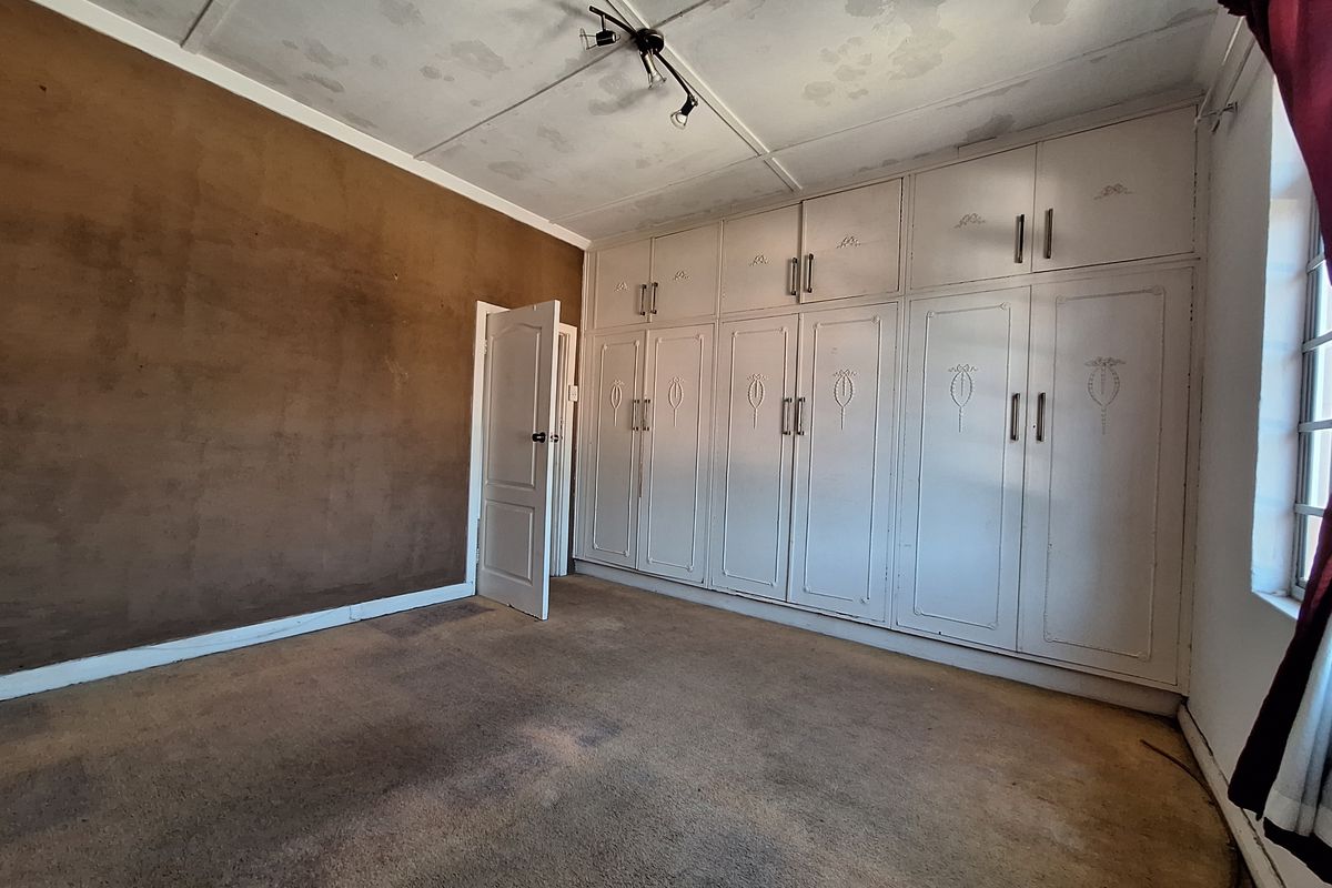 Flat For Sale In Durban - Photo 5