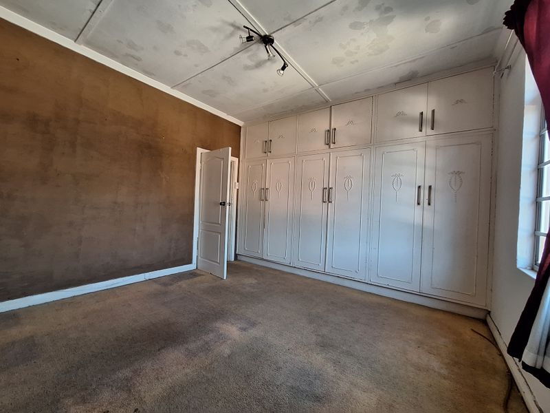 Flat For Sale In Durban - Photo 5