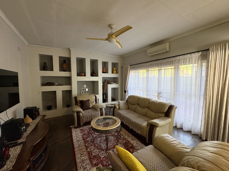 Spacious Family Home with Great Potential! - Photo 6