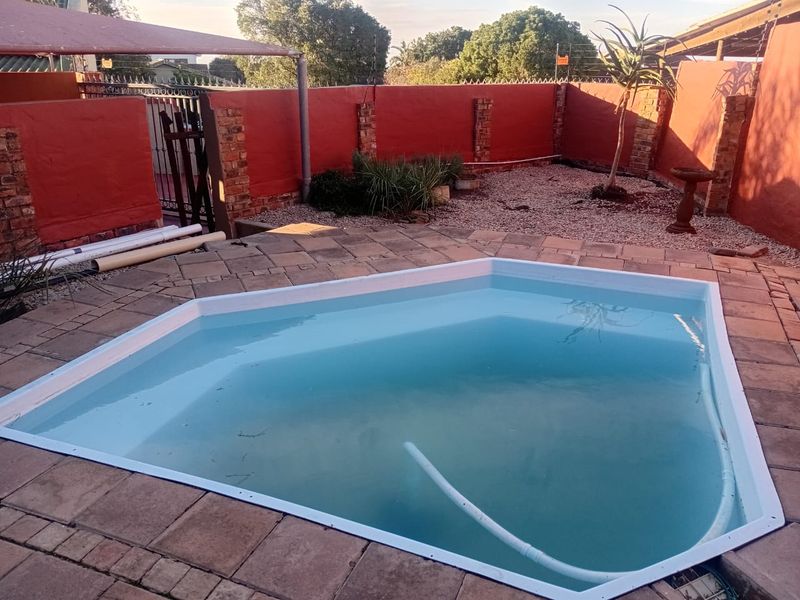 Freehold For Sale In Mossel Bay - Photo 4
