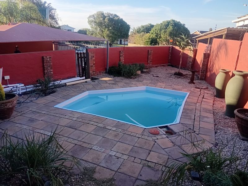 Freehold For Sale In Mossel Bay - Photo 6