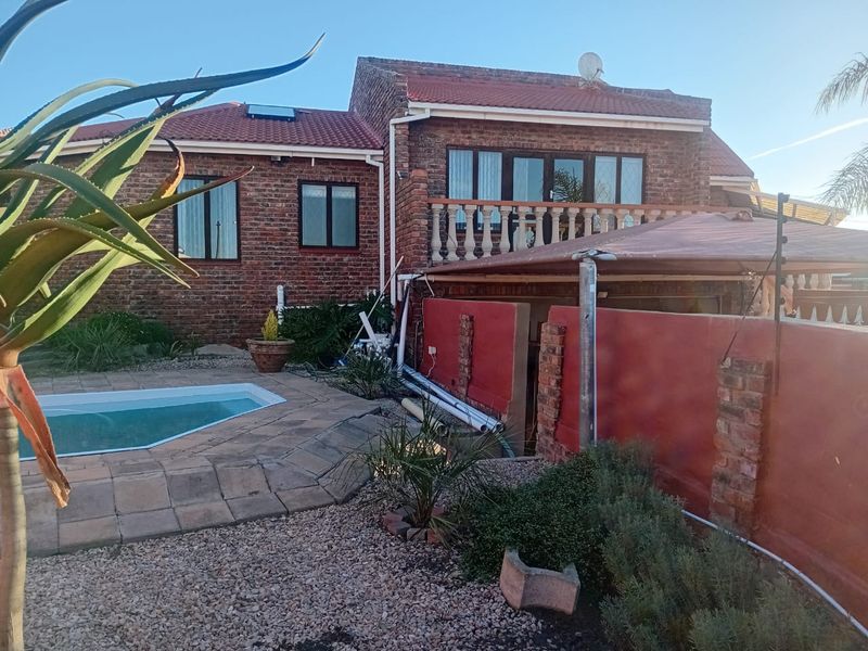 Freehold For Sale In Mossel Bay - Photo 1