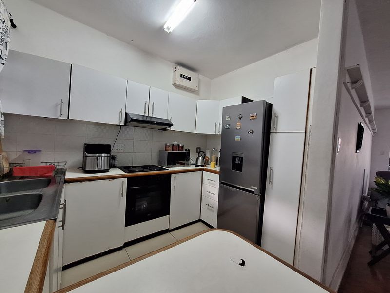 Ground Floor - Photo 6