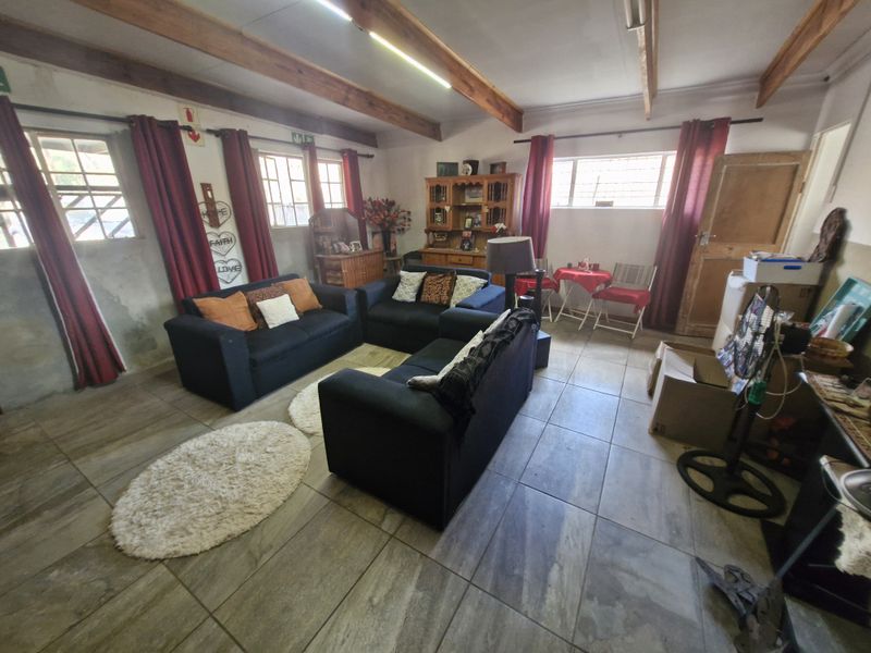 Spacious Family Home with Practical Living Spaces and Endless Potential - Photo 5