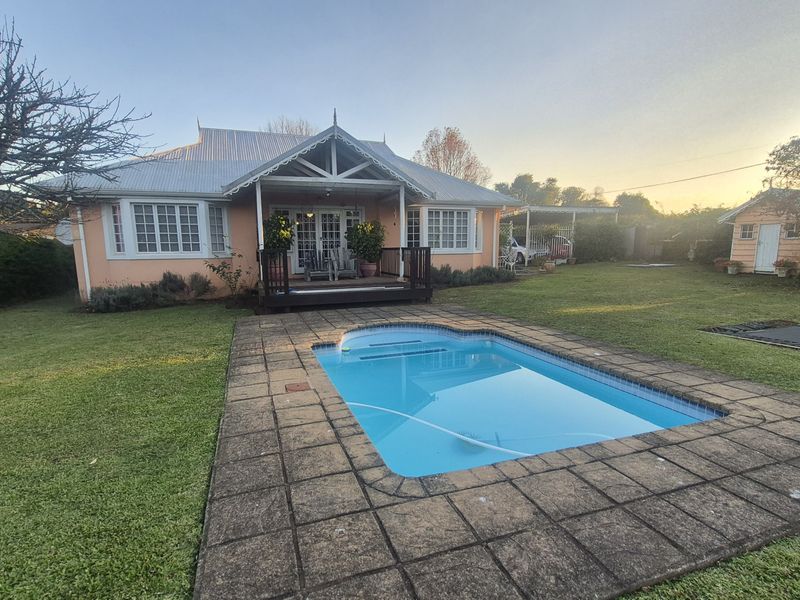 Quaint and  Secure Home in Hilton Garens - Photo 1