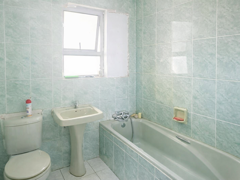 Charming 3-bedroom freestanding home in Haven Hills, East London - Photo 10