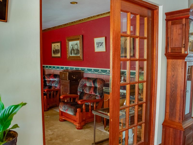 Charming Farmhouse-Style 5-Bedroom Home with Endless Features - Photo 10