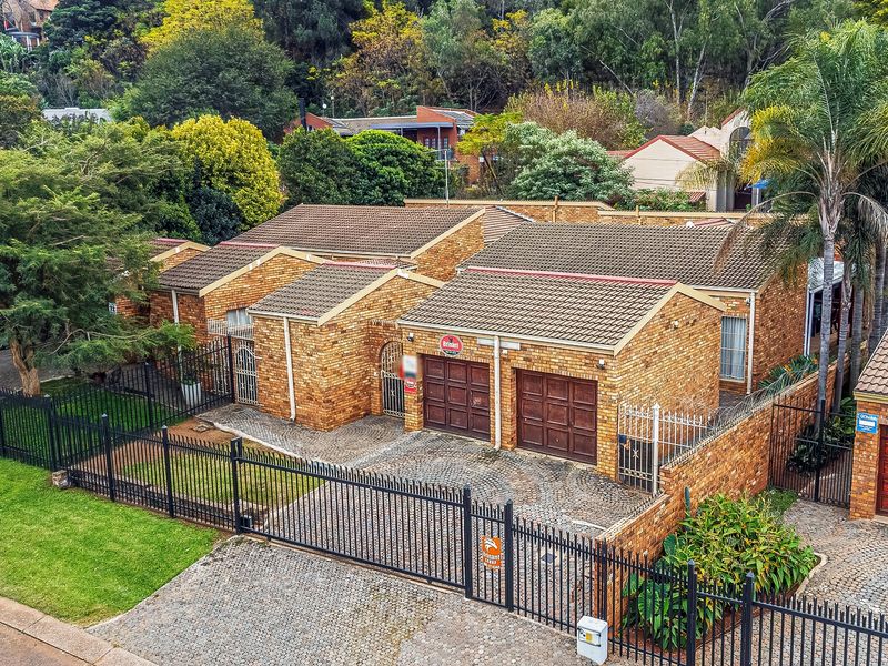 3 Bedroom Townhouse – Val-de-Grace! - Photo 4