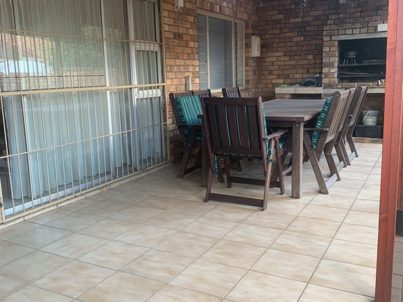 3 Bedroom Townhouse – Val-de-Grace! - Photo 10