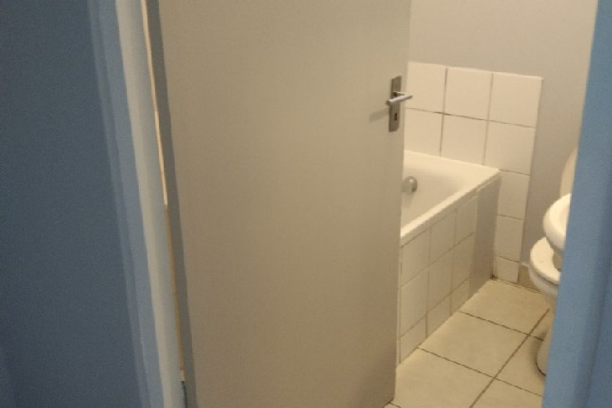 Apartment Rental Monthly In Cape Town - Photo 4