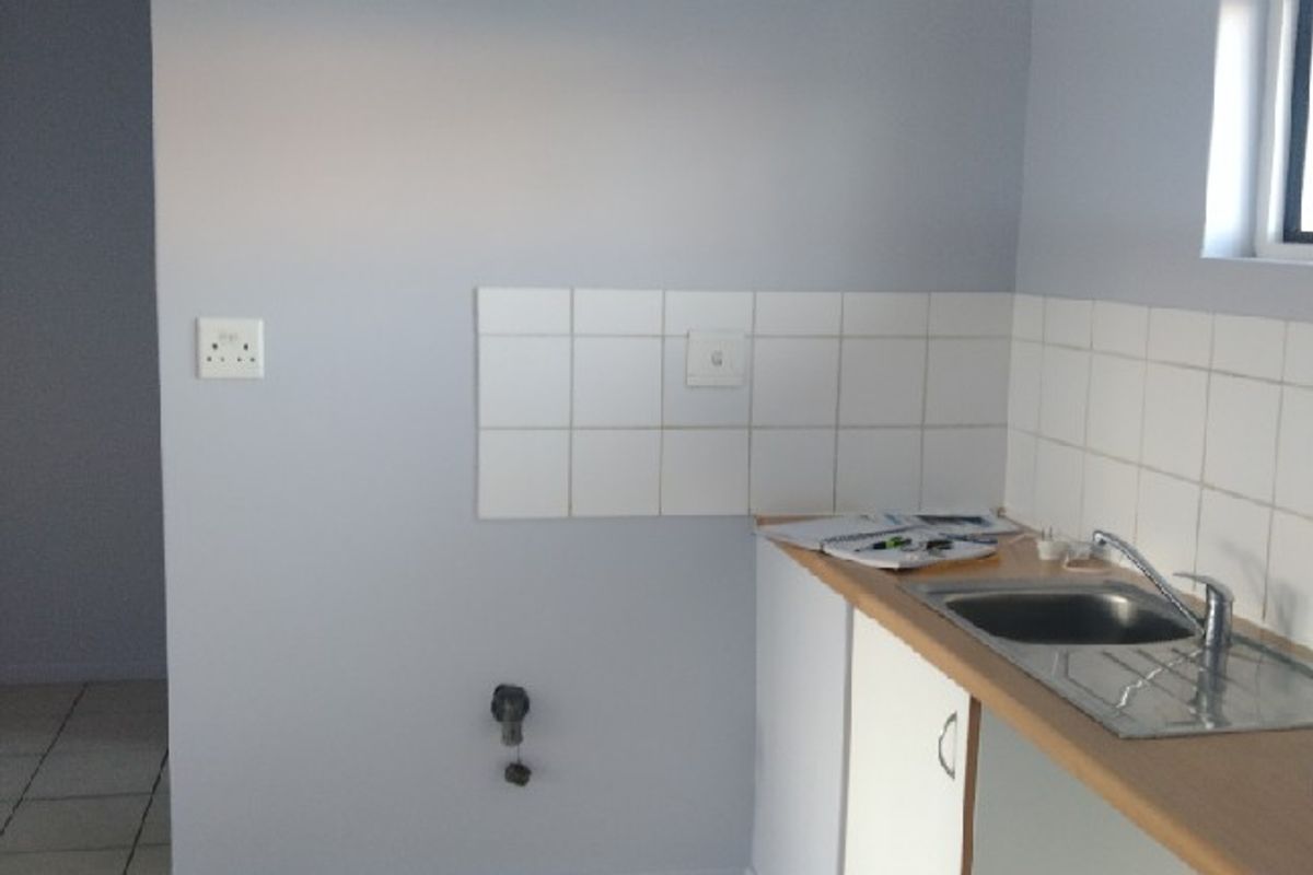 Apartment Rental Monthly In Cape Town - Photo 2