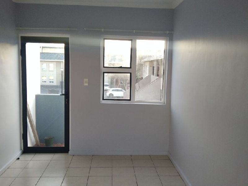 Apartment Rental Monthly In Cape Town - Photo 8