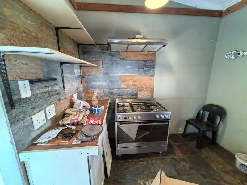 Home with Business Rights - Ideal Commercial opportunity - Photo 10