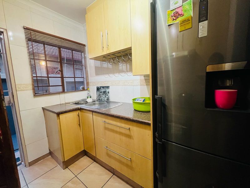 You’ll Want To Live Here! - Photo 5