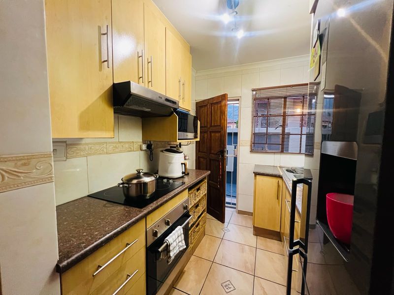 You’ll Want To Live Here! - Photo 9