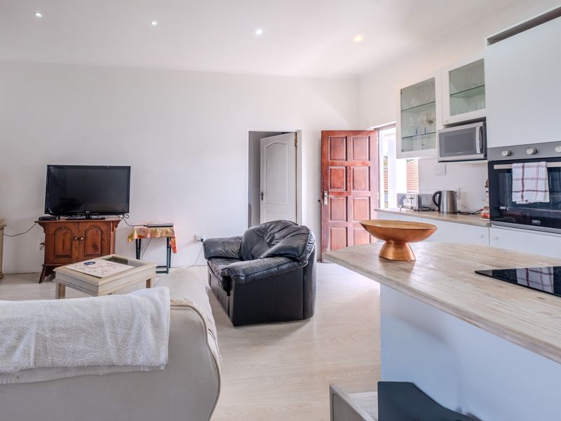 Spacious Family Home with Two Self Contained Cottages and Income Potential - Photo 6