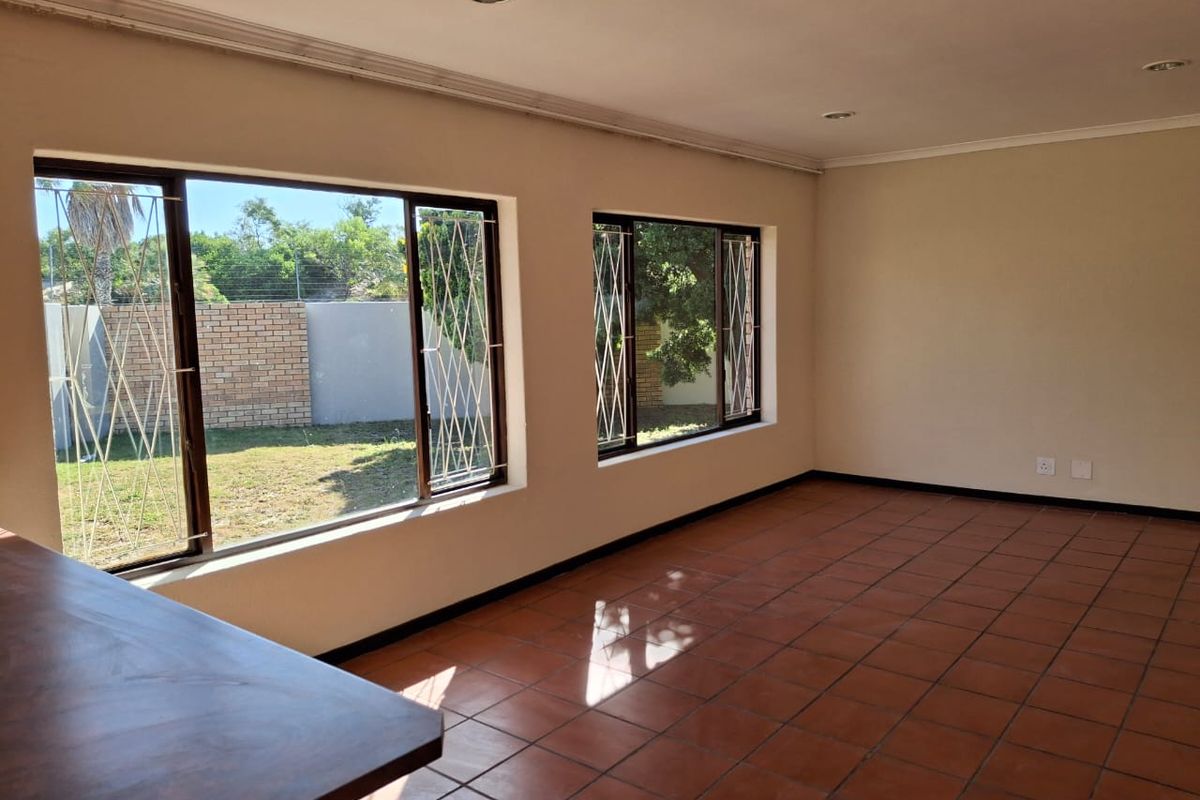 Townhouse Rental Monthly In Gqeberha - Photo 4