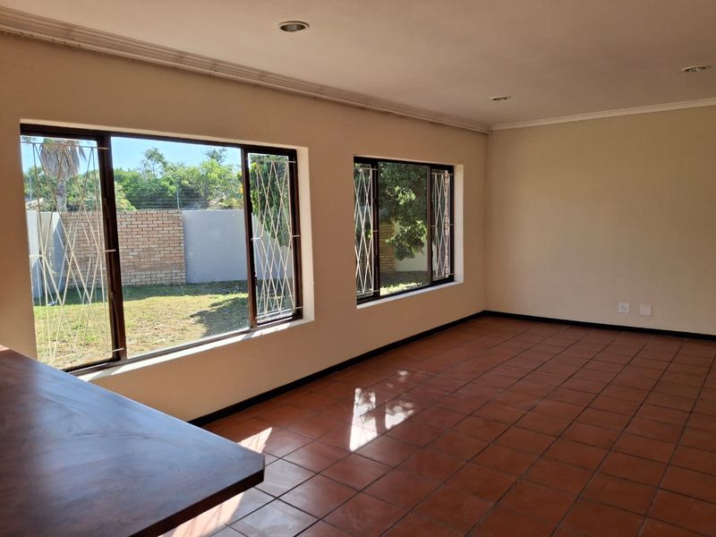 Townhouse Rental Monthly In Gqeberha - Photo 4