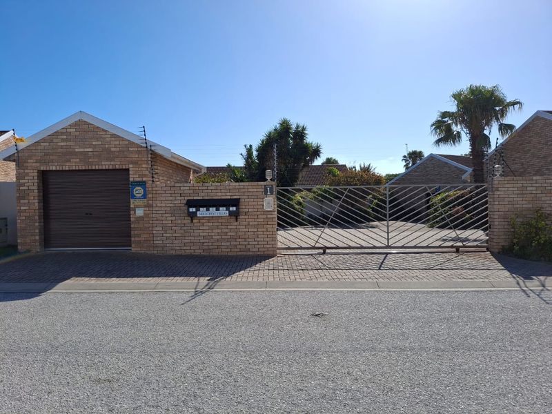 Townhouse Rental Monthly In Gqeberha - Photo 1