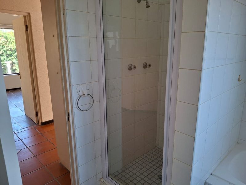 Townhouse Rental Monthly In Gqeberha - Photo 10