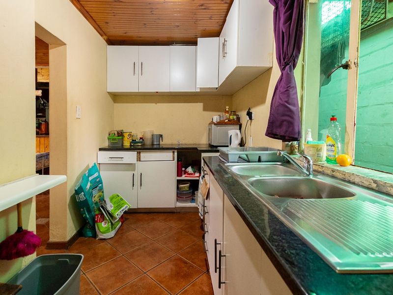 Spacious Family Home with Income-Generating Flatlet and Endless Potential - Photo 3