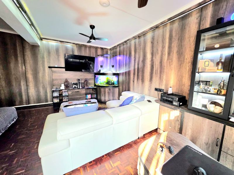 Modern 3-Bedroom Duplex – Move-In Ready! - Photo 4