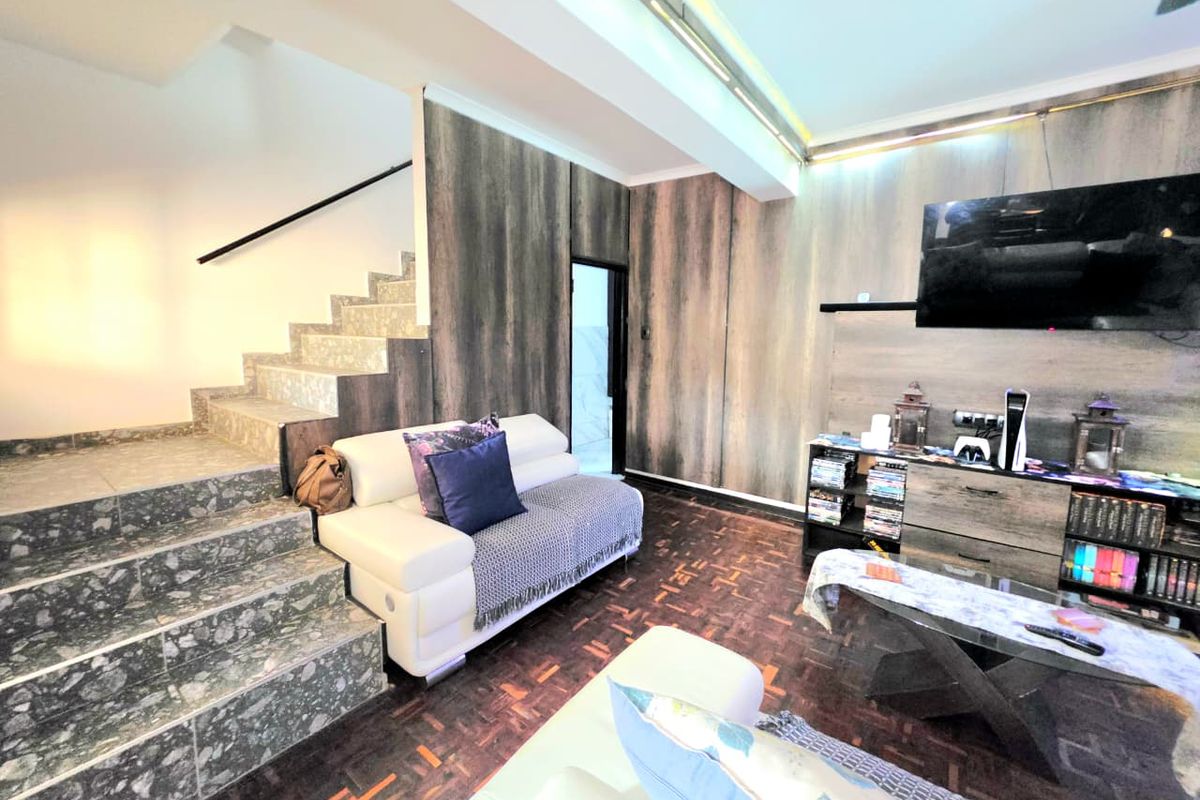 Modern 3-Bedroom Duplex – Move-In Ready! - Photo 5