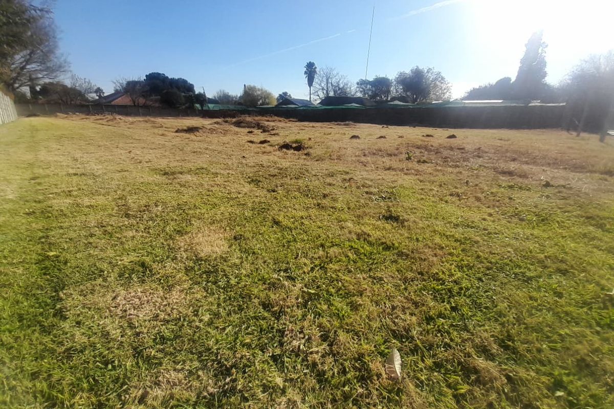 Prestigious Stand For Sale - Photo 3