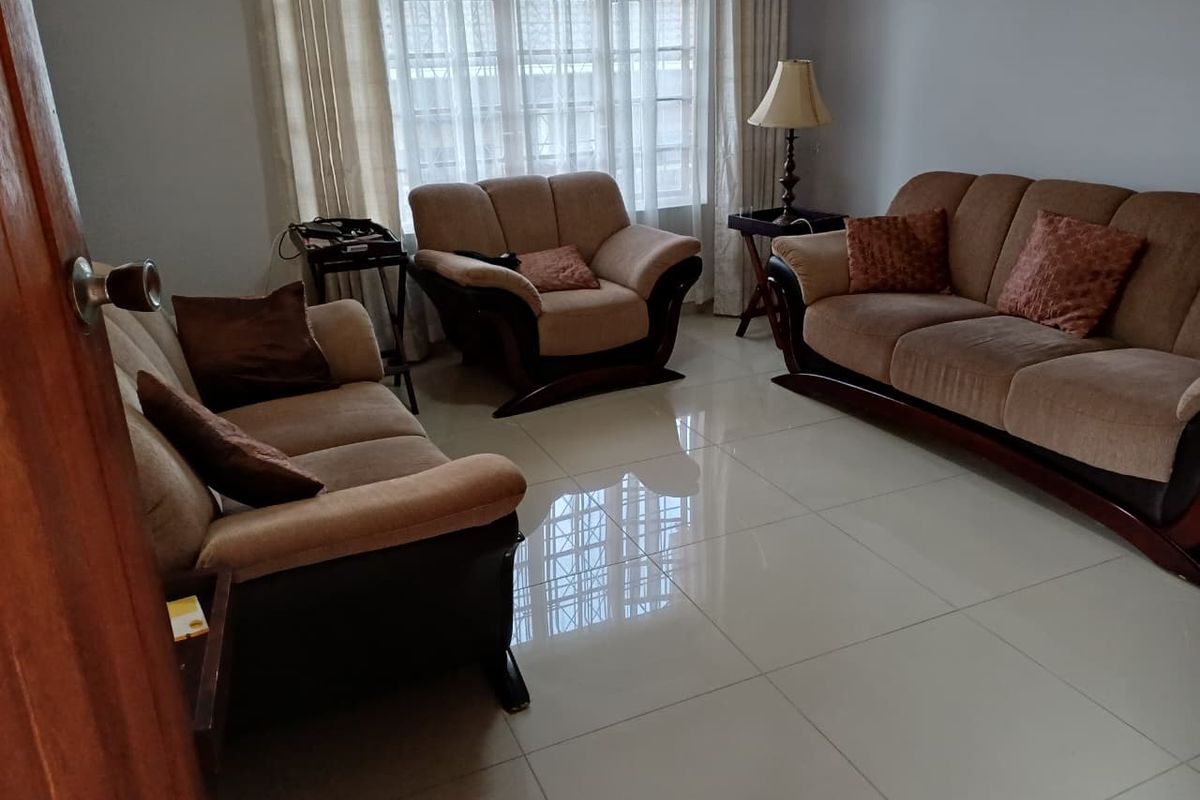 2-Bedroom Simplex in Empangeni Central - Photo 4