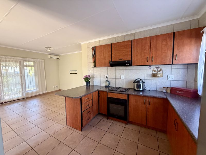 Spacious 3 Bedroom Rental Home in the Heart of Montana - Photo 5