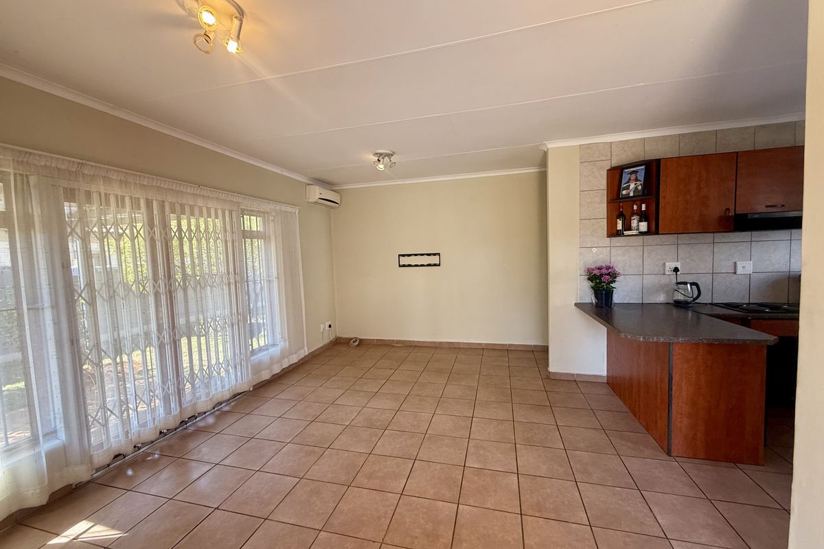 Spacious 3 Bedroom Rental Home in the Heart of Montana - Photo 2