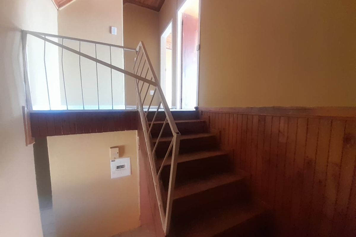 Semi face brick house for sale - Photo 5