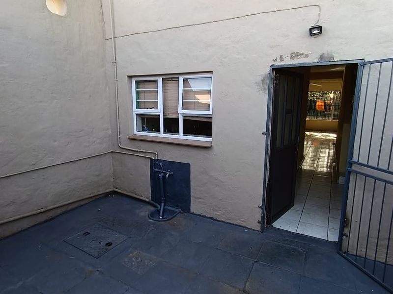 3 Bedroom Duplex in Amalinda - Photo 5